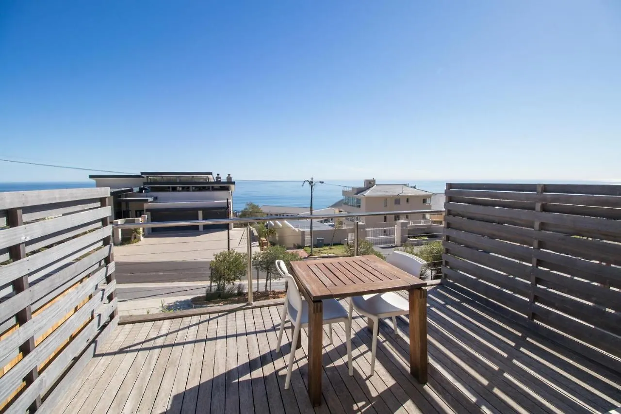 Camps Bay Studio Apartment - The Crystal Cape Town South Africa